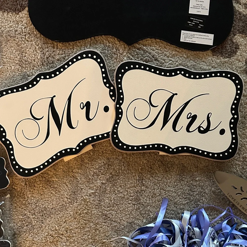 Elegant Wedding Party Supplies Set with Chalkboard Signs